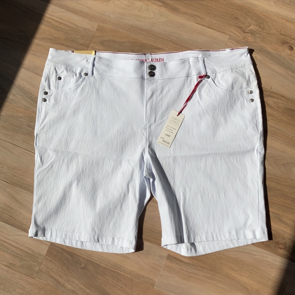 NWT sabrina lauren skinny fit stretch jean bermuda white short - Picture 3 of 15